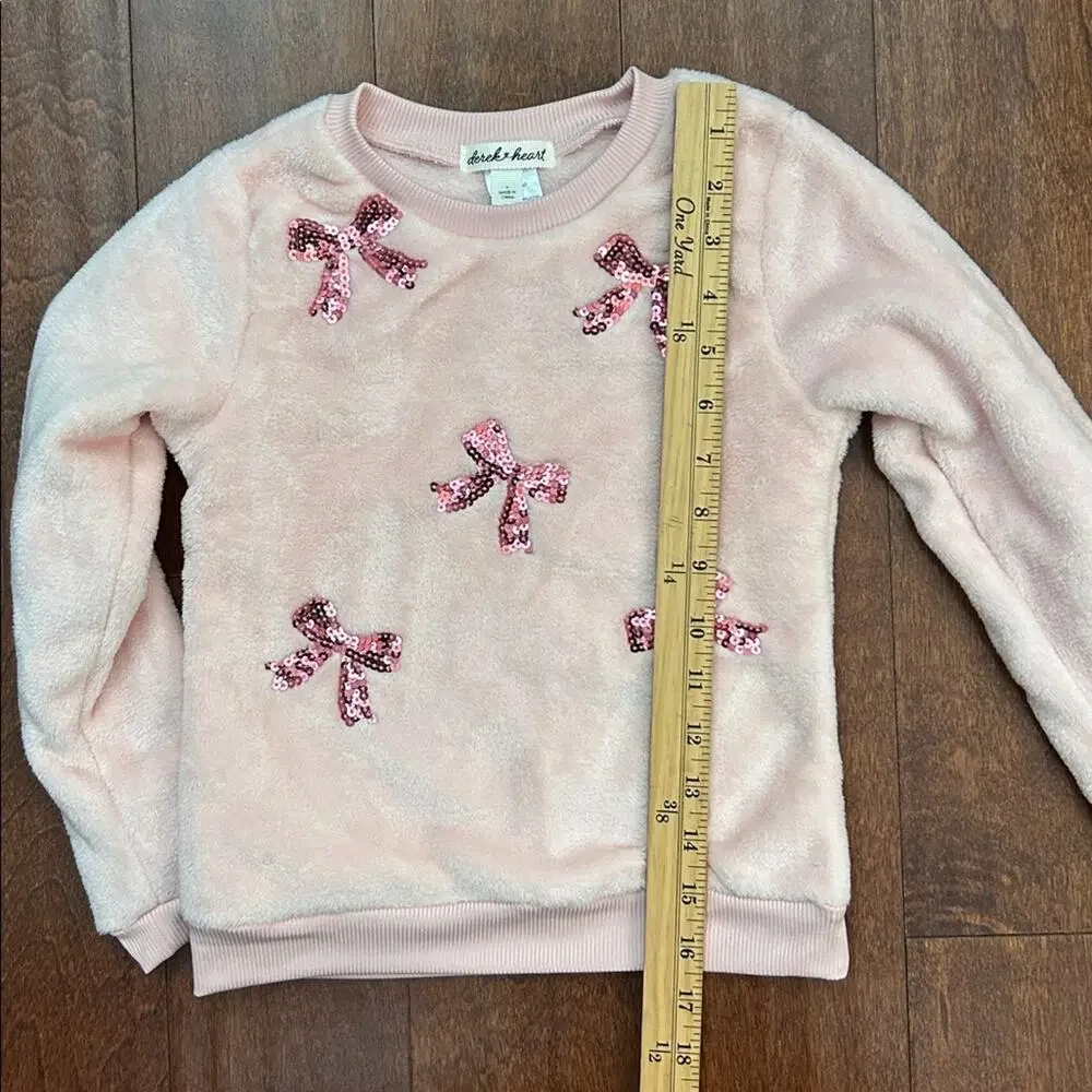 Derek Heart Kid’s Deliciously Soft Pink Set with Sequin Bow Details, Size 6